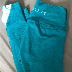 Alphalete R6 Revivals MEDIUM